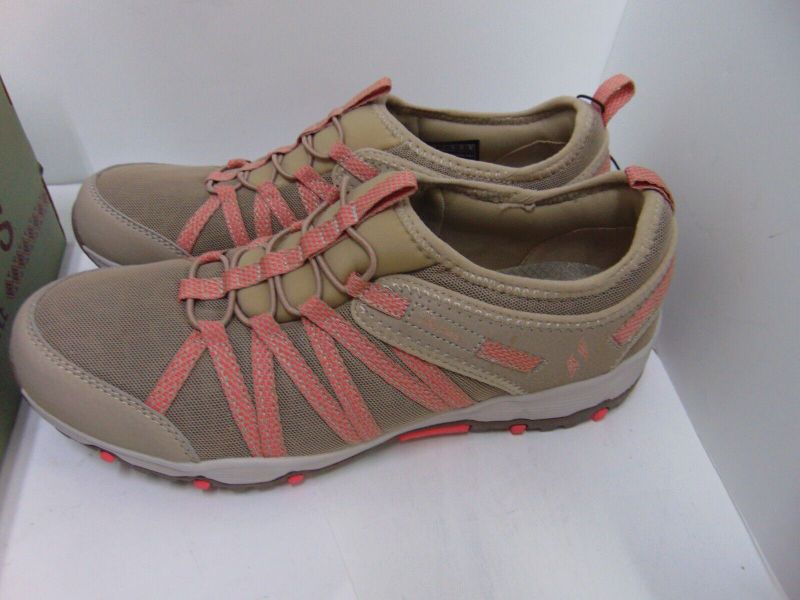 Photo 1 of Skecher Seager Hiker Gatewood Shoes Taupe Pink Women’s US Size 9
