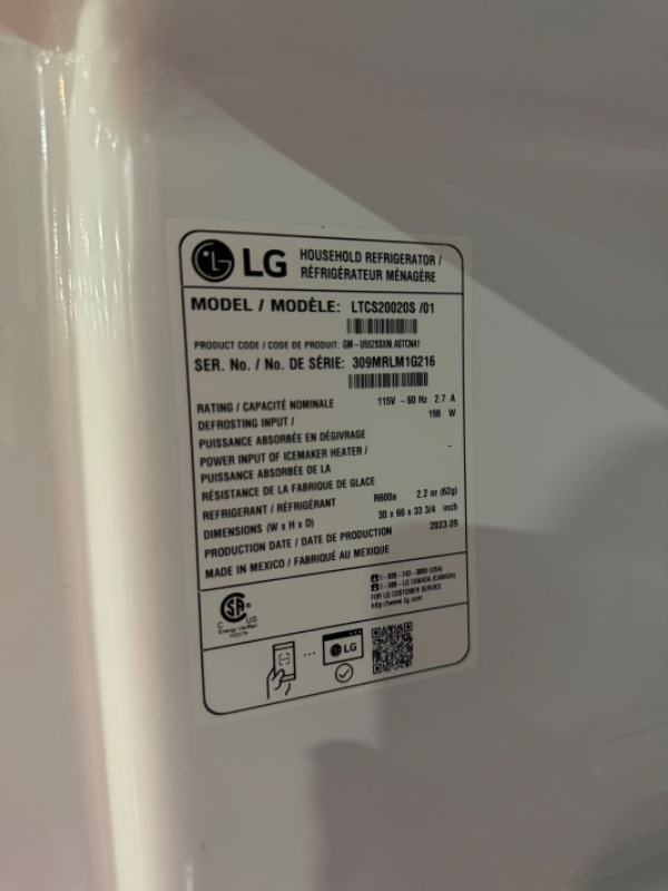 Photo 9 of LG 20.2-cu ft Top-Freezer Refrigerator (Stainless Steel)