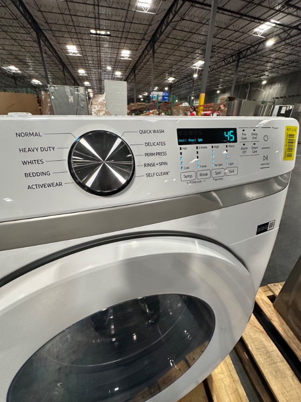 Photo 5 of Samsung 4.5-cu ft High Efficiency Stackable Front-Load Washer (White) ENERGY STAR