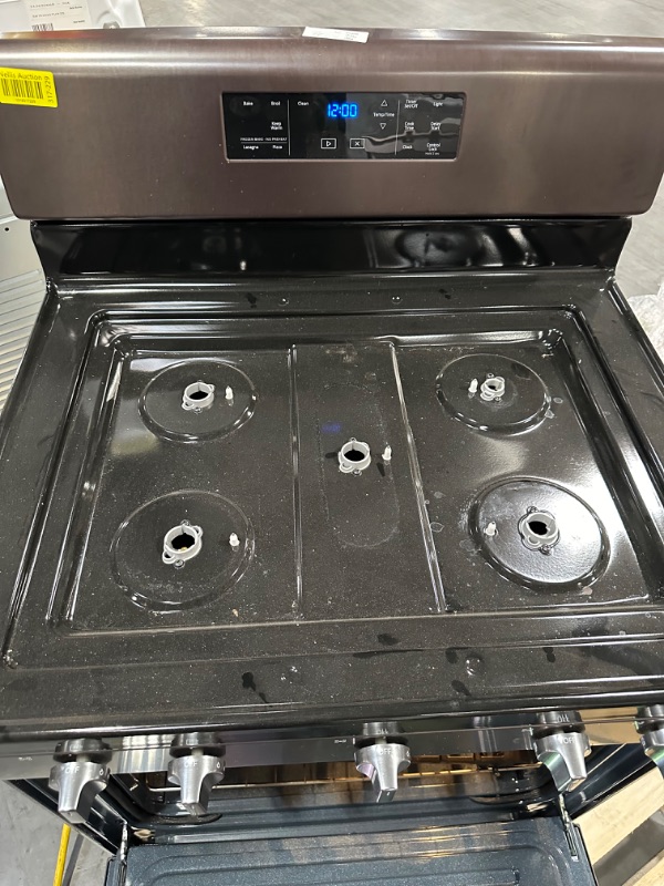 Photo 5 of 5.0 cu. ft. Gas Range with Center Oval Burner