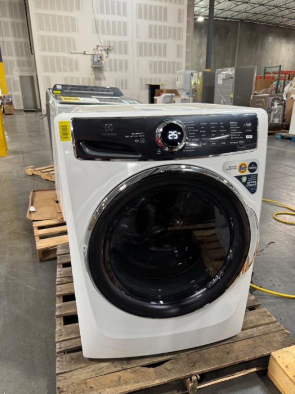 Photo 2 of Electrolux SmartBoost 4.5-cu ft High Efficiency Stackable Steam Cycle Front-Load Washer (White)