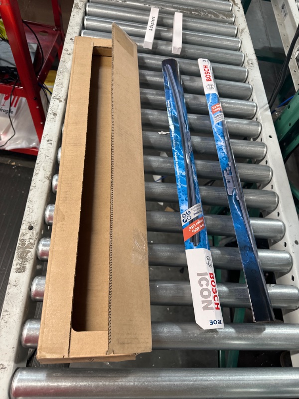 Photo 2 of Bosch ICON Wiper Blades 26OE20OE (Set of 2) Fits Audi: 18-11 A8 Quattro, BMW: 19-11 X3, Ford: 19-10 Taurus, Toyota: 12-05 Avalon +More, Up to 40% Longer Life, Frustration Free Packaging