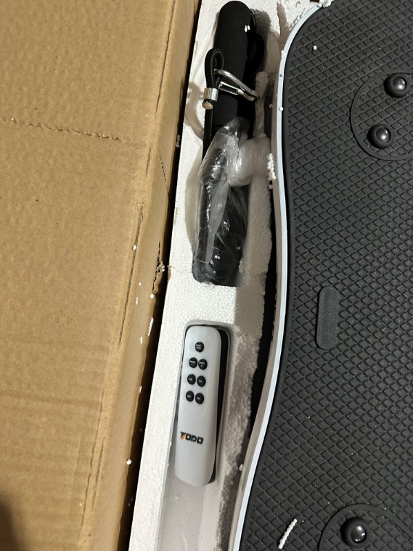 Photo 1 of PARTS ONLY/ SEE NOTES*****
TODO Vibration Plate Exercise Machine- black / white