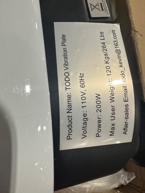 Photo 1 of PARTS ONLY/ SEE NOTES*****
TODO Vibration Plate Exercise Machine- black / white