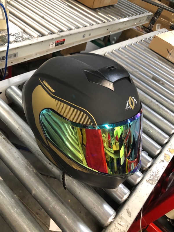 Photo 3 of * XL * used * good condition *
DOT Approved OTS Flip-Up Dual Visor Motorcycle Full Face Helmet with LED Spoiler Dobermann Gold 