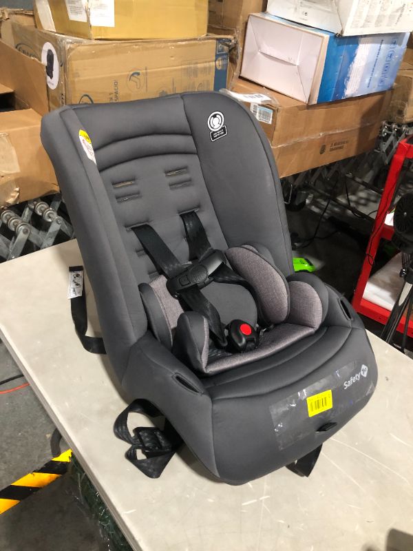 Photo 2 of ***NO PACKAGING - PARTS LIKELY MISSING - USED***
Safety 1st Jive 2-in-1 Convertible Car Seat, Rear-facing 5-40 pounds