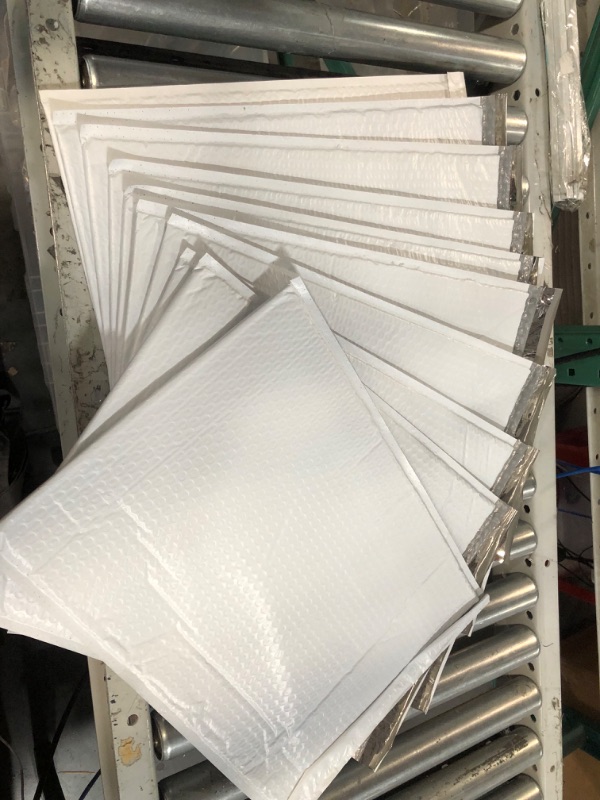 Photo 2 of SALES4LESS #6 Poly Bubble Mailers 12.5X19 Inches Shipping Padded Envelopes Self Seal Waterproof Cushioned Mailer 10 Pack White #6 