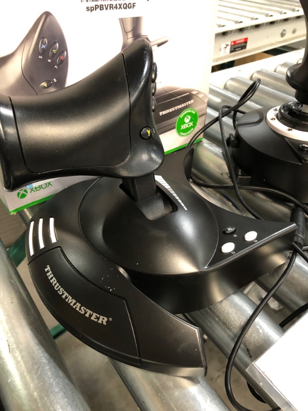 Photo 4 of Thrustmaster T-Flight Hotas One (XBOX Series X/S & XOne and Windows)