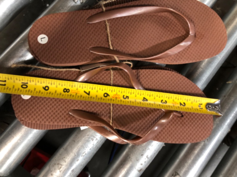 Photo 3 of (2x) Pair M Flip Flops - Brown