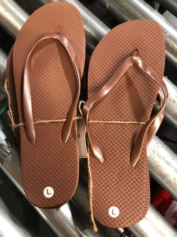 Photo 1 of (2x) Pair L Flip Flops - Brown