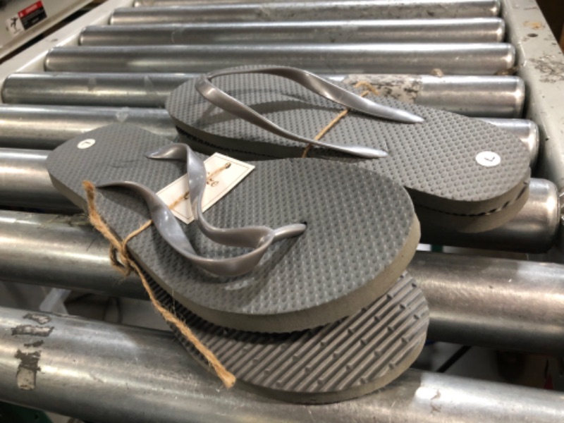 Photo 2 of (2x) Pair L Flip Flops - Grey