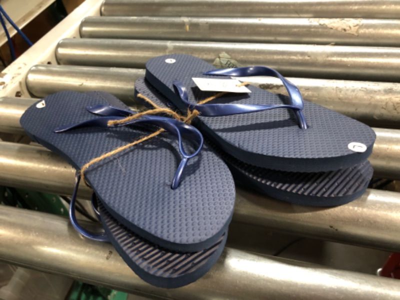 Photo 1 of (2x) Pair L Flip Flops - Blue