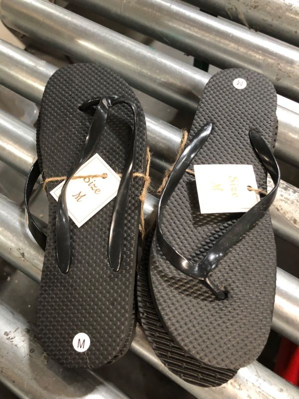 Photo 2 of (2x) Pair M Flip Flops - Black