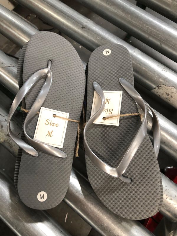 Photo 2 of (2x) Pair M Flip Flops - Grey