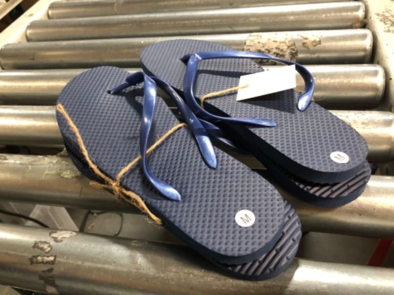 Photo 1 of (2x) Pair M Flip Flops - Blue