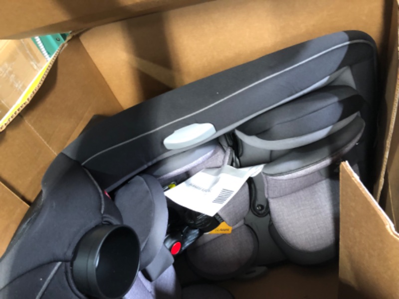 Photo 2 of *USED*
Safety 1st Grow and Go All-in-One Convertible Car Seat, Belt-positioning booster 40-100 pounds