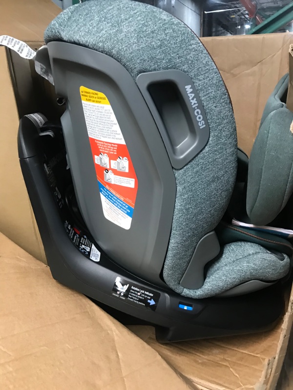 Photo 6 of *USED*
Maxi-Cosi Emme Convertible Car Seat