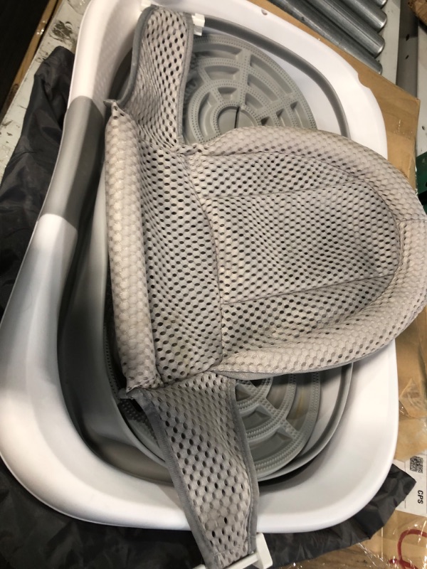 Photo 5 of *USED*
Foldable Baby Bathtub for Infants to Toddler 0-36 Month Gray (with Net)