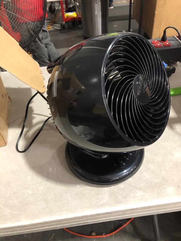 Photo 3 of * item used * works great * 
IRIS USA WOOZOO Oscillating Fan, Vortex Fan, Air Circulation, 3 Speed Settings, 