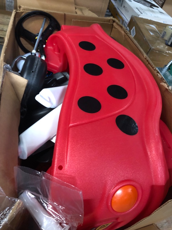 Photo 2 of *used*
Little Tikes Ladybug Cozy Coupe Ride-On Car - Amazon Exclusive (Multi color)