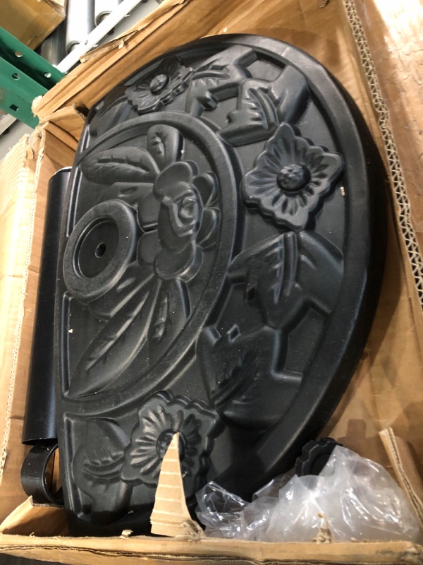 Photo 1 of *used*
Sundale Outdoor Half Round Resin Umbrella Base for Half Patio Umbrella, Black 1 Pack