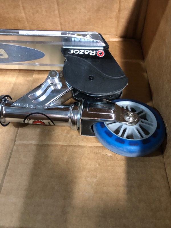 Photo 4 of *used*
Razor AW Kick Scooter for Kids – Wheelie Bar, Foldable,Lightweight, Adjustable Height, for Riders 5 Years and up, and up to 143 lbs Blue