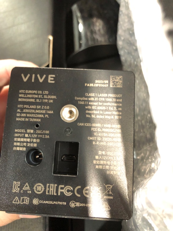 Photo 7 of *Used*
HTC VIVE Pro 2 Virtual Reality System Full System