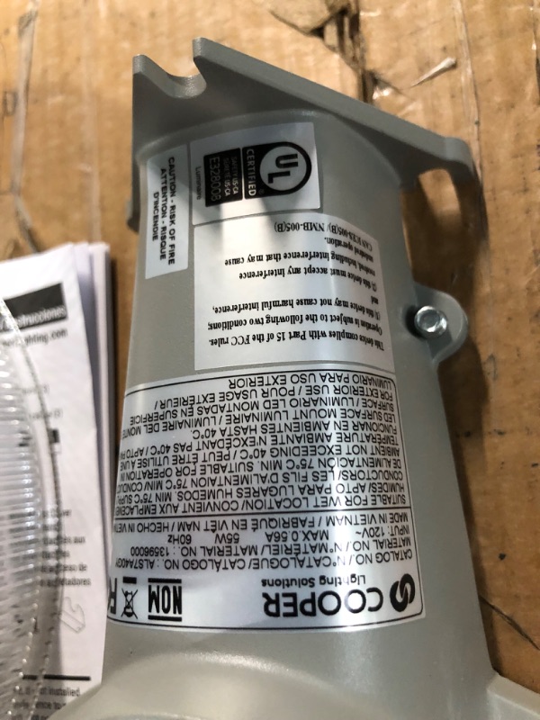 Photo 1 of *used*
101564 7K LED Area Light, Grey