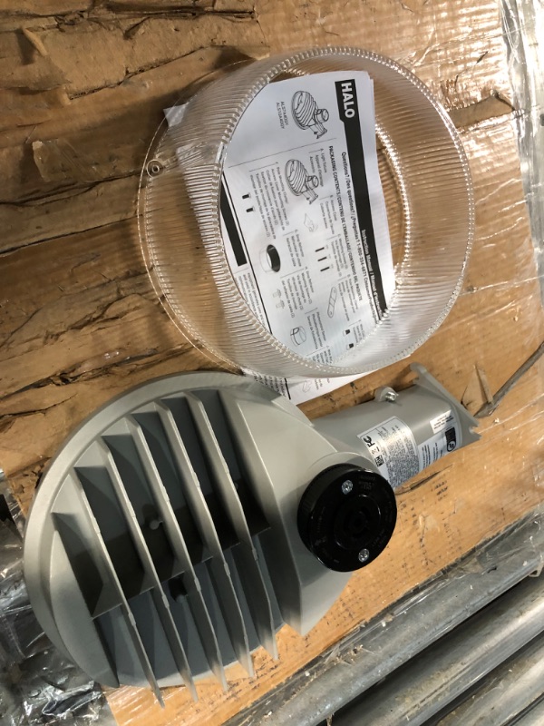 Photo 1 of *used*
101564 7K LED Area Light, Grey