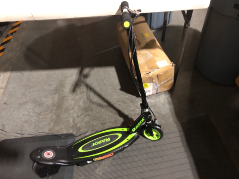 Photo 3 of **PARTS** **USED** **DOES NOT CHARGE** Razor Power Core E90 Electric Scooter 