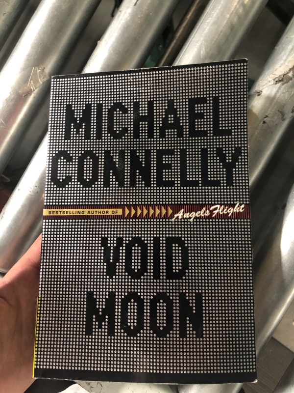 Photo 2 of Michael Connelly
Void Moon