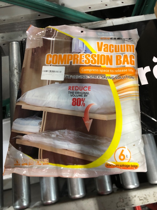 Photo 2 of YOSHAN 6 Pack Vacuum Storage Bags, Space Saver Bags Compression Storage Bags (23.5*31.5IN)