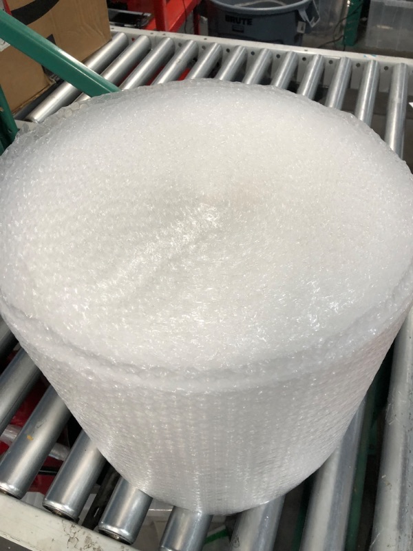 Photo 2 of UNKNOWN LEFT***Amazon Basics Perforated Bubble Cushioning Wrap - Small 3/16", 12-Inch x 175-Foot Long Roll Bubble Wrap