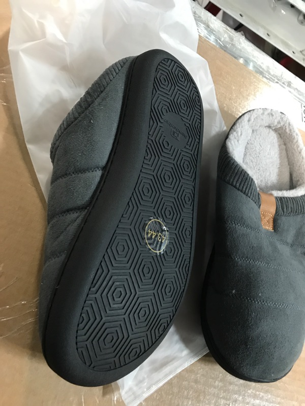 Photo 1 of Zonsmo Men's Warm Memory Foam Slippers 