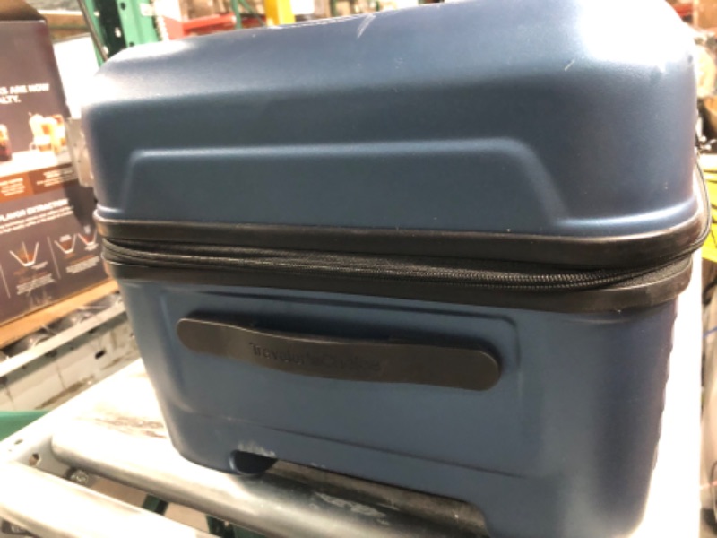 Photo 2 of ***MAJOR DAMAGE EXTENDED HANDLE BROKEN OFF***
Traveler's Choice Ultimax II 26" Medium Trunk Spinner Luggage, Matte Navy,