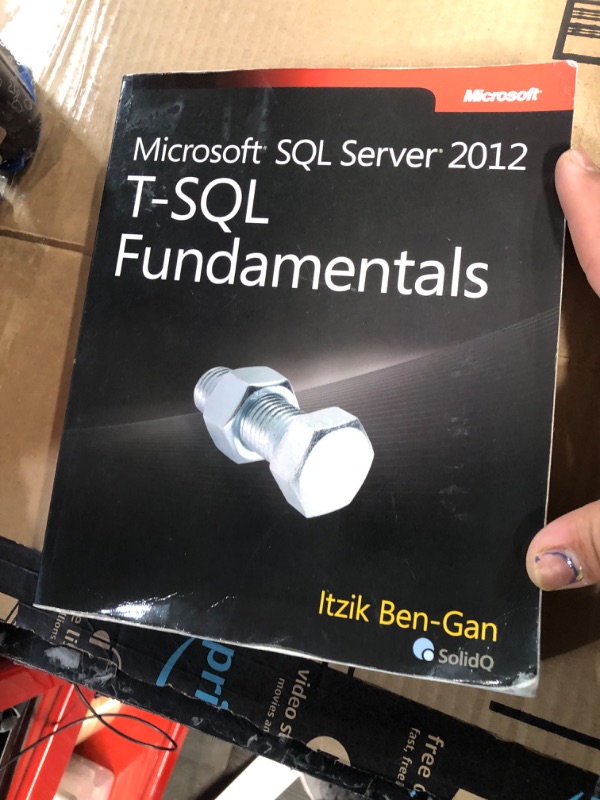 Photo 2 of Microsoft SQL Server 2012 T-SQL Fundamentals