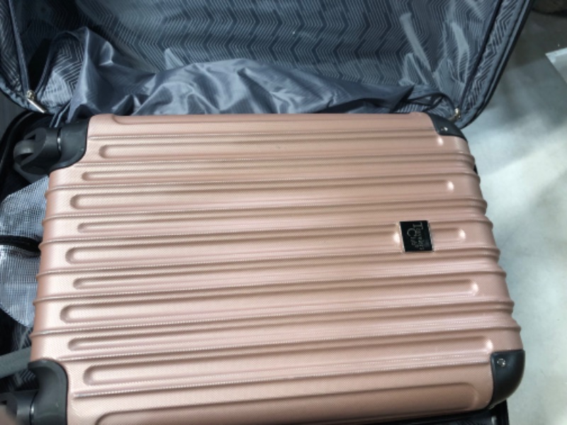 Photo 2 of *MINOR DAMAGE PREV USED*
Travelers Club Midtown Hardside 4-Piece Luggage Travel Set, Rose Gold 