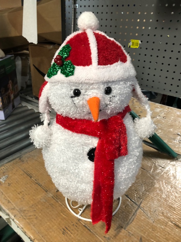 Photo 1 of *non refundable* FOR PARTS ONLY
Christmas Decor (Snowman)