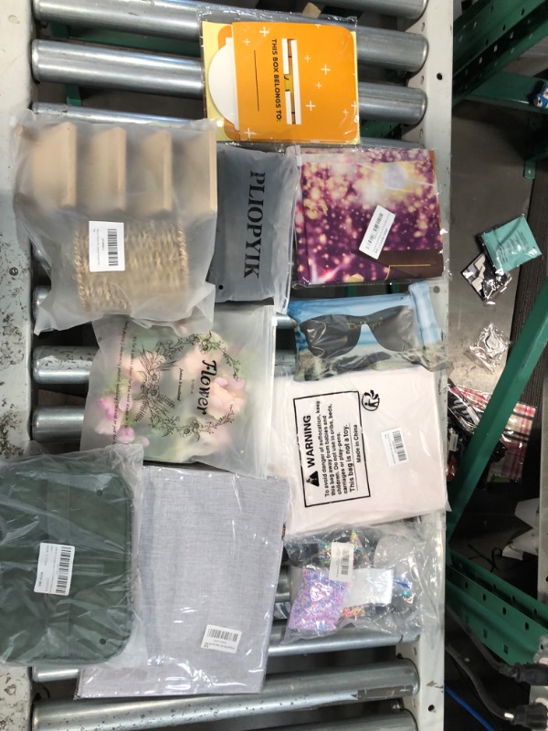 Photo 1 of **MISCELLANEOUS BUNDLE ITEMS NO RETURNS**
