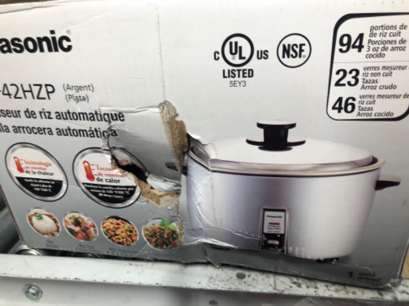 Photo 2 of **FOR PARTS ONLY**
Panasonic 23 Cup Electric Rice Cooker SR-42HZP