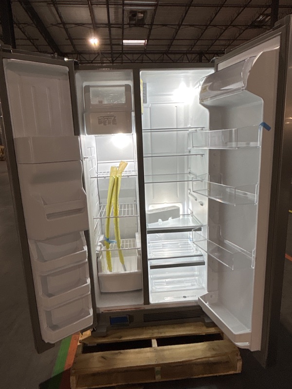 Photo 4 of Whirlpool 24.6-cu ft Side-by-Side Refrigerator with Ice Maker (Fingerprint Resistant Stainless Steel)