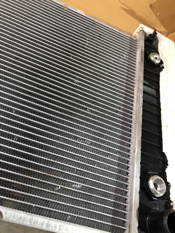 Photo 4 of DNA Motoring OEM-RA-2791 OE Style Bolt-On Aluminum Core Radiator 