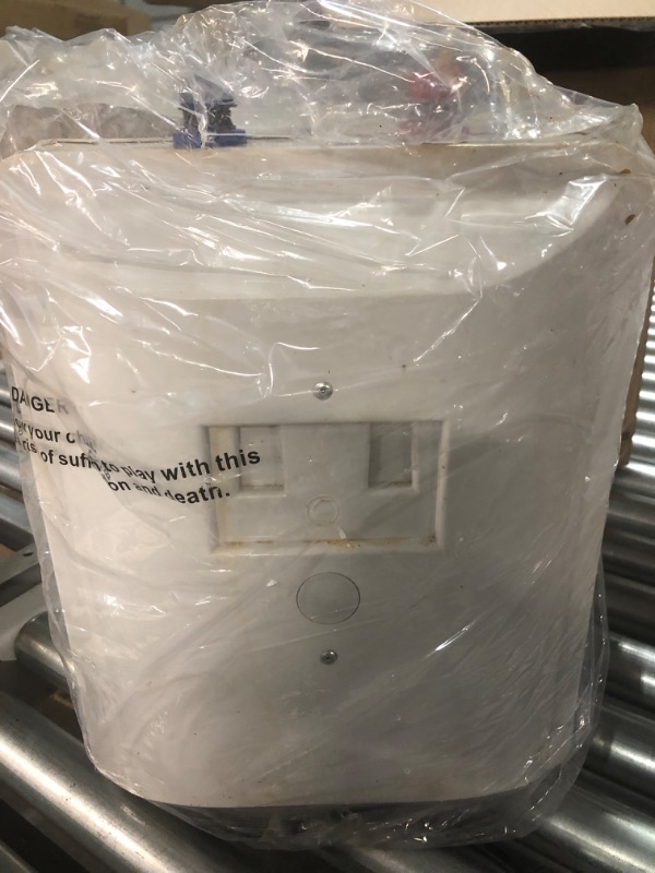 Photo 1 of *USED & DIRTY* Camplux ME25 Mini Tank Electric Water Heater 2.5-Gallon with Cord Plug,1.5kW at 120 Volts 2.5 Gallons