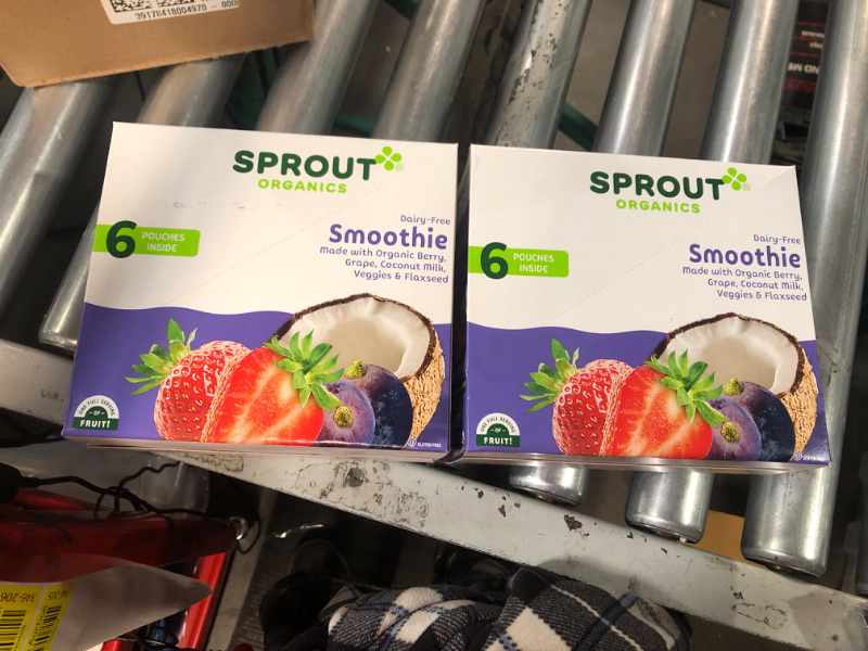 Photo 2 of (EXP DEC 14,2023) Sprout Organic Toddler Smoothie, Berry Grape, 4 Ounce (Pack of 6) (2)