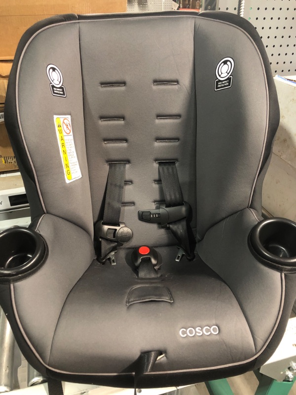 Photo 2 of Cosco Onlook 2-in-1 Convertible Car Seat