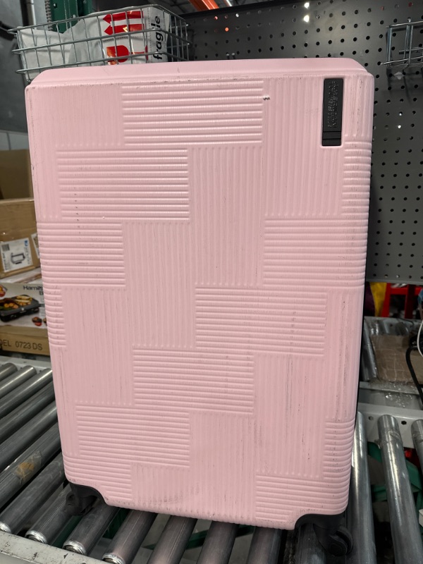 Photo 1 of 28" pink suitcase/luggage USED!!