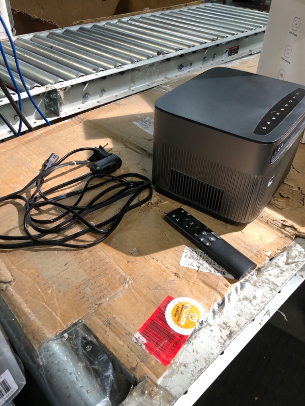 Photo 3 of 4K Projector with WiFi 6 and Bluetooth 5.2, 500 ANSI Lumens WiMiUS