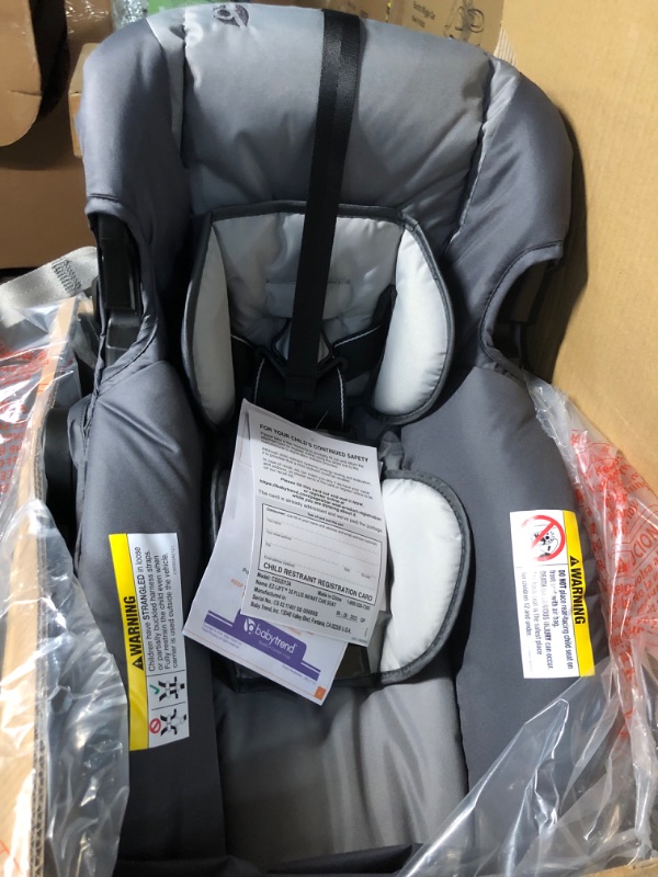 Photo 2 of Baby Trend 35 Infant Car Seat Grey