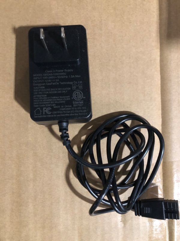 Photo 5 of **PARTS ONLY** *USED* *NOT CHARGING* HDPEAK Pool Vacuum 