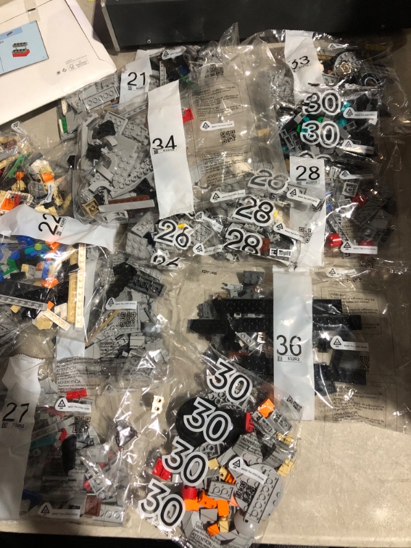 Photo 6 of * outer box damaged * * please see all images * 
LEGO Star Wars The Razor Crest 75331 Building Set for Adults (6,186 Pieces)